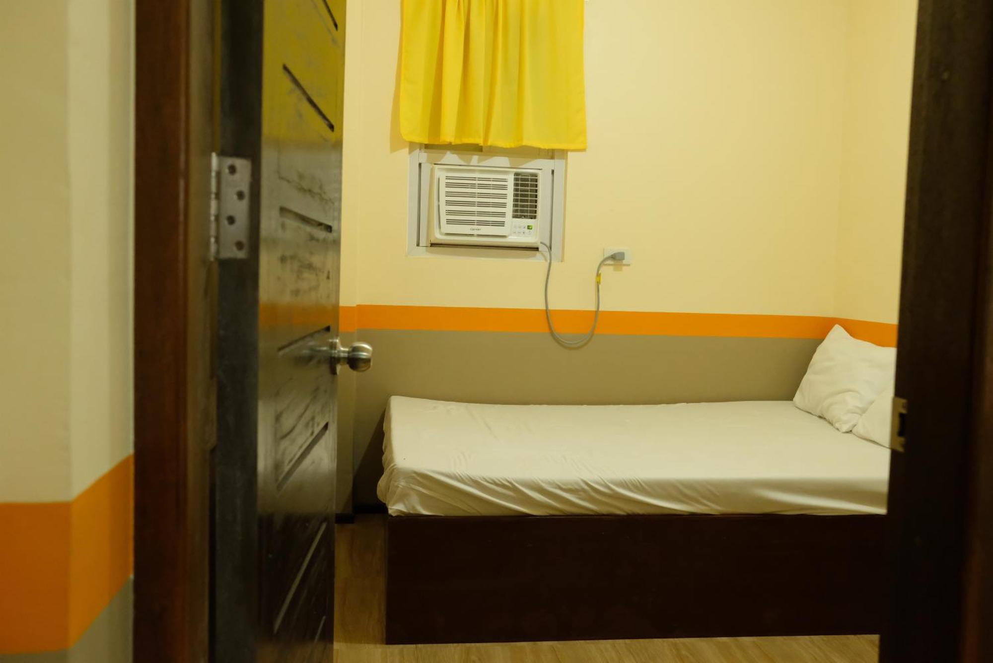 Vieda Hotel Катиклан Екстериор снимка